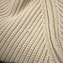 Load image into Gallery viewer, FENDI Knit cardigan Size 58 Beige/Light GrayFZC498 Cotton57% Nylon43%