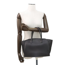 将图像加载到图库查看器中,The Row Marlo Tote BlackW1802 Calf Leather Size 12