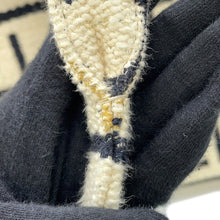 将图像加载到图库查看器中,CELINE Kabataís Tote Bag White/Black196762EG8 Cotton Size Large