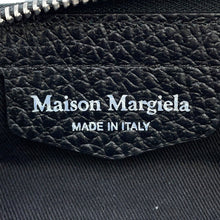 将图像加载到图库查看器中,Maison Margiela Maison Margiela 5AC Shoulder Bag BlackS56WG0082 Calf Leather Size Mini