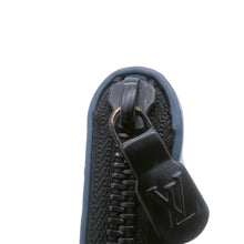 将图像加载到图库查看器中,LOUIS VUITTON Zippy wallet Vertical NavyM82322 Monogram Shadow