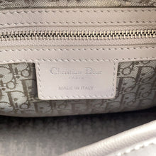 将图像加载到图库查看器中,Dior Lady Dior Canage Gray Leather Size Medium