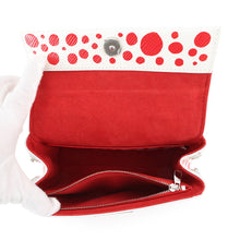 将图像加载到图库查看器中,LOUIS VUITTON LVxYK Cluny Blanc/RougeM21722 Epi Leather Infinity Dots Size MINI