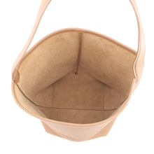 将图像加载到图库查看器中,The Row N/S Park Tote BrownW1313 Leather Size Medium