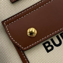 将图像加载到图库查看器中,BURBERRY Freya tote Natural/Tan80441431 Canvas Leather Size Mini