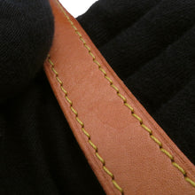 将图像加载到图库查看器中,LOUIS VUITTON Uss a Soulier BrownM43892 Monogram