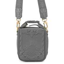将图像加载到图库查看器中,LOUIS VUITTON Cruiser Messenger Dark Shadow GrayM21812 Calf Leather