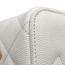 Load image into Gallery viewer, CHANEL Matelasse Vanity Trump Chainshoulder Bag WhiteAP3079 Caviar Leather