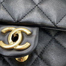 Load image into Gallery viewer, CHANEL Matelasse Small Flap Bag BlackAS3214 Lambskin