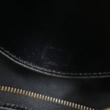 将图像加载到图库查看器中,CHANEL Hobo Bag BlackAS4922 Shiny Lambskin Size Small