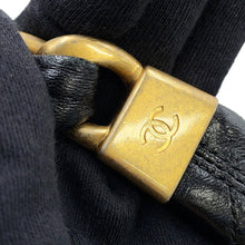 将图像加载到图库查看器中,CHANEL Hobo Bag BlackAS4922 Shiny Lambskin Size Small