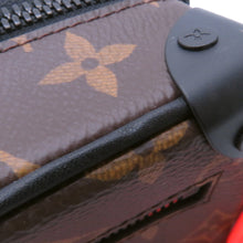 将图像加载到图库查看器中,LOUIS VUITTON Mini Soft Trunk NoirM44480 Monogram / Solar Powered Ray