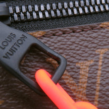 将图像加载到图库查看器中,LOUIS VUITTON Mini Soft Trunk NoirM44480 Monogram / Solar Powered Ray