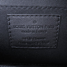 将图像加载到图库查看器中,LOUIS VUITTON Mini Soft Trunk NoirM44480 Monogram / Solar Powered Ray