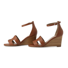 将图像加载到图库查看器中,HERMES Legend Sandals Gold Calf Leather Size 35