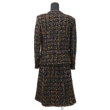 Load image into Gallery viewer, CHANEL Tweed 4-pocket collarless jacket and skirt set with Gripoa buttons Size Jacket36/Skirt38 Black/Yellow/Navy/Bordeaux/GoldP61915V47013 Cotton44% Polyamide31% Silk12% Acetate9% Mohair 4%