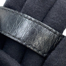 将图像加载到图库查看器中,CHANEL Baguette ChainShoulder Bag Black Leather