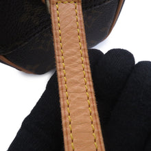 Load image into Gallery viewer, LOUIS VUITTON Blower BrownM51221 Monogram