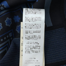 Load image into Gallery viewer, HERMES Twilleline long-sleeved cardigan in Candy Libris print Size 34 Noir Legris Fabric part Silk100% Knit part Wool97%・Nylon2%・Polyurethane1%