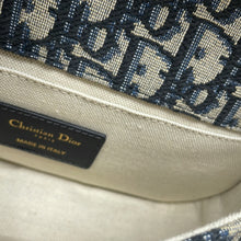 将图像加载到图库查看器中,Dior Bobby East West NavyM9335UTZQ Cotton Calf Leather