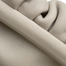 将图像加载到图库查看器中,Bottega Veneta The Pouch Shoulder Bag Ivory585852 Leather Size Mini