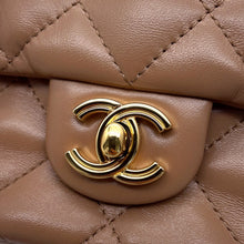 将图像加载到图库查看器中,CHANEL Matelasse Top Handle 2-Way Chain Shoulder Bag BeigeAS4023 Shiny Lambskin Size Small