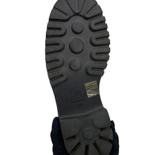 Load image into Gallery viewer, CHANEL CC Logo Side Gore Short Boots BlackG38218 Leather Patent Leather Size 38C