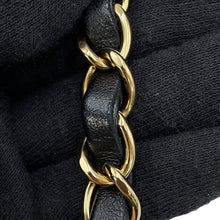 将图像加载到图库查看器中,CHANEL Mini Matelasse BlackA69900 Lambskin Size 20㎝