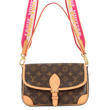 将图像加载到图库查看器中,LOUIS VUITTON Dianu FuchsiaM46049 Monogram Size PM