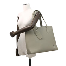 将图像加载到图库查看器中,LOUIS VUITTON Fast Line Tote Bag SageM22506 Leather LV Aerogram