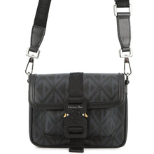 将图像加载到图库查看器中,Dior Hit the Road Shoulder Bag Black PVC Coated Canvas