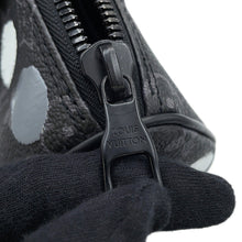 将图像加载到图库查看器中,LOUIS VUITTON LVxYK Keepall Bandouliere NoirM46406 Monogram Eclipse Size 25