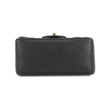 将图像加载到图库查看器中,CHANEL Mini Matelasse Single Flap Single Chain Shoulder Bag BlackA35200 Lambskin