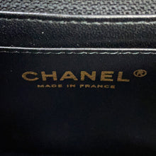 将图像加载到图库查看器中,CHANEL Mini Matelasse Single Flap Single Chain Shoulder Bag BlackA35200 Lambskin