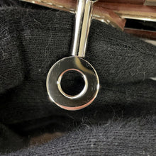 Load image into Gallery viewer, HERMES Kelly Messenger Etoupe Evercolor Size PM