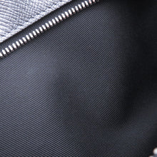 将图像加载到图库查看器中,LOUIS VUITTON Outdoor messenger SilverM30830 Monogram Taiga Leather