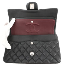 将图像加载到图库查看器中,CHANEL Matelasse W flap WChainShoulder Bag BlackA01112 Lambskin Size 25