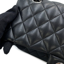 将图像加载到图库查看器中,CHANEL Matelasse W flap WChainShoulder Bag BlackA01112 Lambskin Size 25