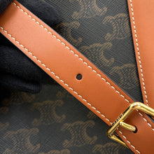 Load image into Gallery viewer, CELINE Triomphe Bucket Bag Tan191132 PVC Calf Leather Size Medium
