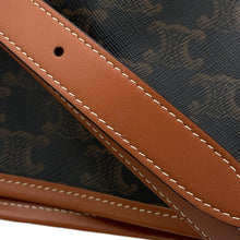 Load image into Gallery viewer, CELINE Triomphe Bucket Bag Tan191132 PVC Calf Leather Size Medium