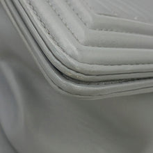 将图像加载到图库查看器中,CHANEL Boy Chanel Chevron ChainShoulder Bag Gray Lambskin beads Size 28