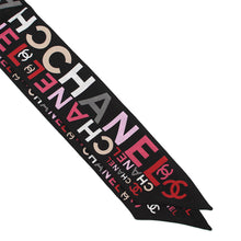 将图像加载到图库查看器中,CHANEL Total pattern Scarf Black/Multicolor Silk100%
