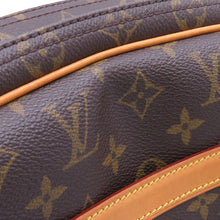 将图像加载到图库查看器中,LOUIS VUITTON Reporter BeigeM45254 Monogram Size PM