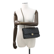 将图像加载到图库查看器中,CHANEL Matelasse ChainShoulder back BlackA01112 Caviar Leather Size 25