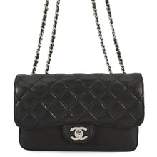将图像加载到图库查看器中,CHANEL Matelasse Chain Shoulder Bag, 4-pocket accordion style Black Lambskin