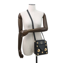 将图像加载到图库查看器中,LOUIS VUITTON S Lock Bag NoirM82214 Calf Leather Size XL