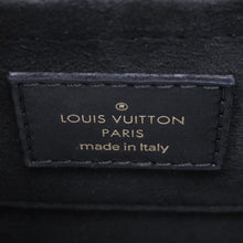 将图像加载到图库查看器中,LOUIS VUITTON S Lock Bag NoirM82214 Calf Leather Size XL