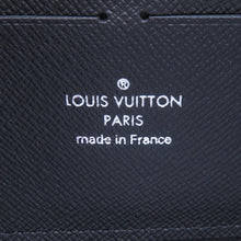 将图像加载到图库查看器中,LOUIS VUITTON Zippy Wallet - Horizontal NoirM11611 Monogram Eclipse