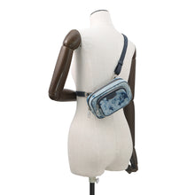 Load image into Gallery viewer, LOUIS VUITTON Outdoor Pochette Blue/NavyM80462 Watercolor Monogram