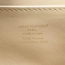 将图像加载到图库查看器中,LOUIS VUITTON Gyoza Pouch Monogram・BeigeM26186 Monogram